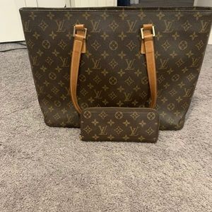 AUTHENTIC LOUIS VUITTON TOTE AND WALLET